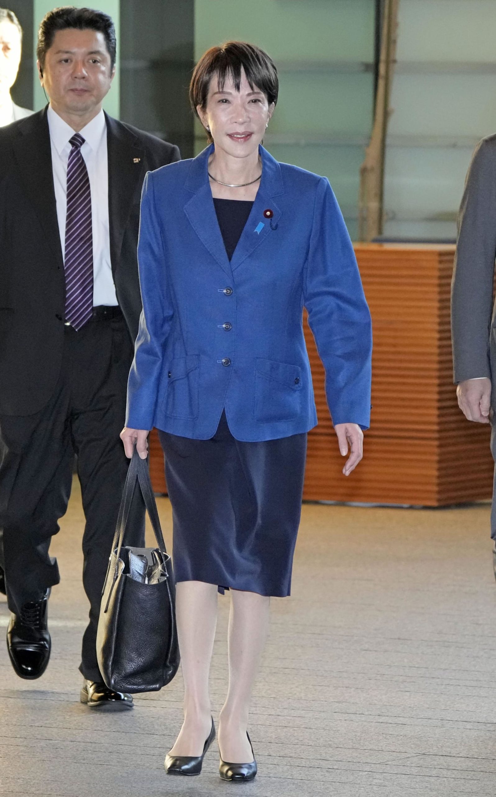 Japan Approves 21 Tril. Yen Economic Plan Under PM Takaichi